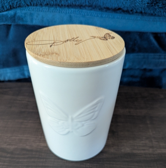 Dolly Parton Canister Jar with Bamboo Lid And Seal - Picture 1 of 5